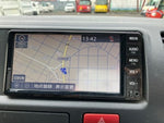 HIACE COMMUTER