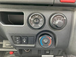 HIACE COMMUTER