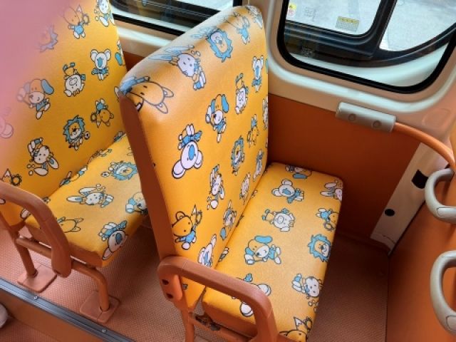 HIACE COMMUTER