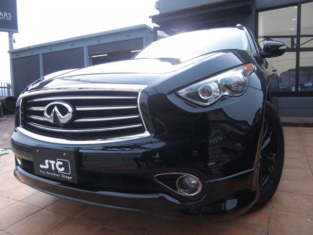 INFINITY FX35 4WD
