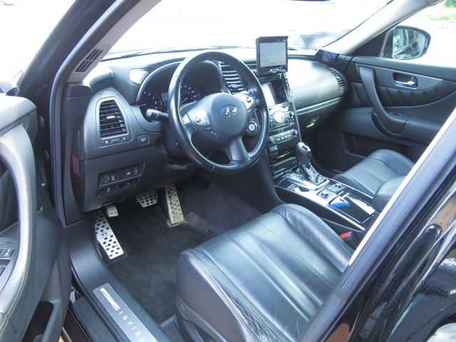 INFINITY FX35 4WD