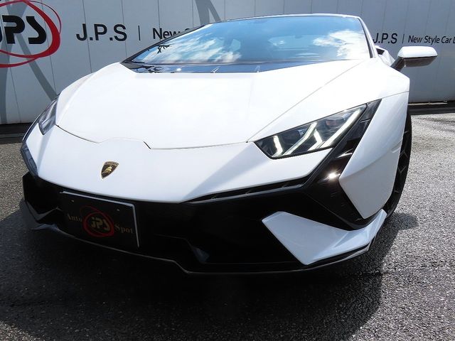 LAMBORGHINI HURACAN