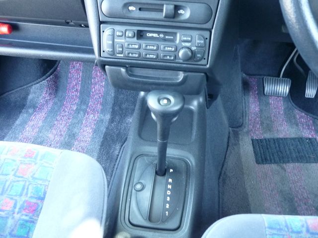 OPEL VITA