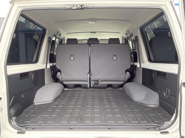 LANDCRUISER 70