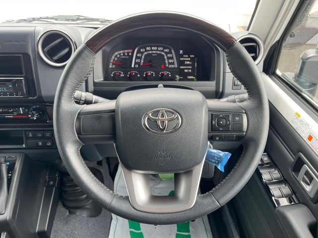 LANDCRUISER 70