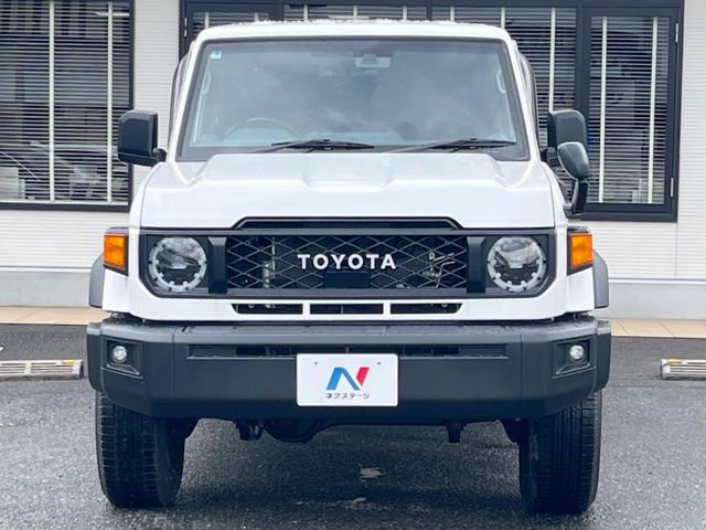 LANDCRUISER 70