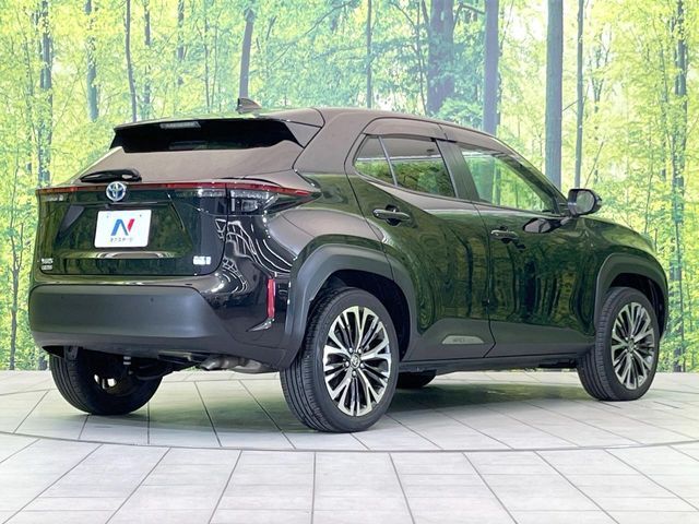 YARIS CROSS HYBRID