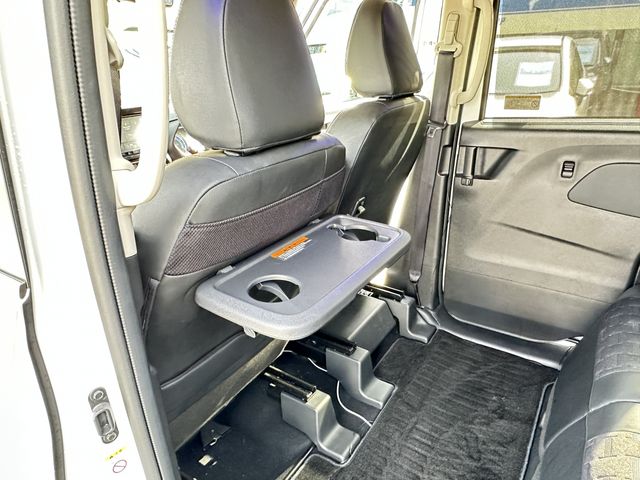 DELICA MINI
