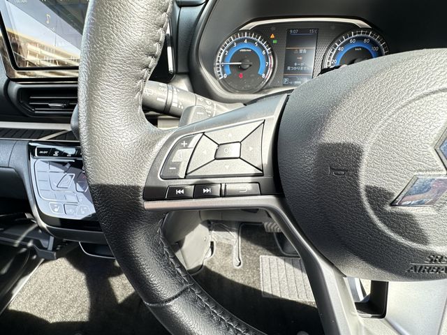 DELICA MINI