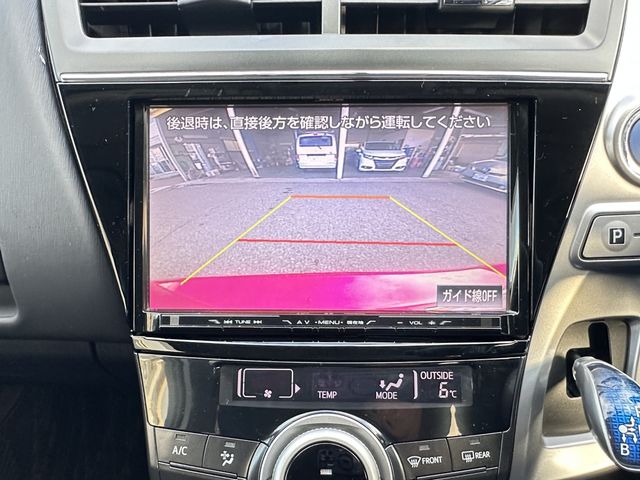PRIUS Alpha
