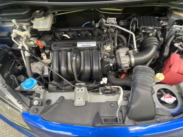 FIT HYBRID