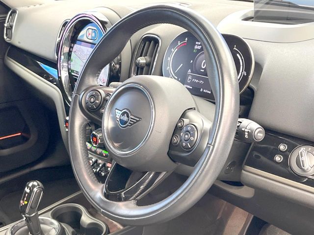 MINI COOPER D CROSSOVER