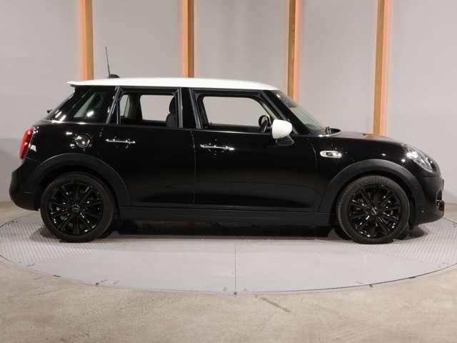 MINI COOPER S 5DOOR
