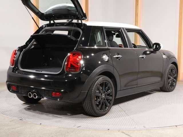 MINI COOPER S 5DOOR