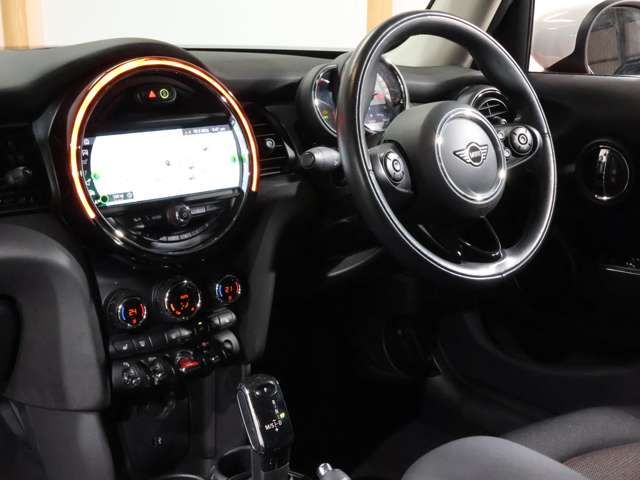 MINI COOPER 5DOOR