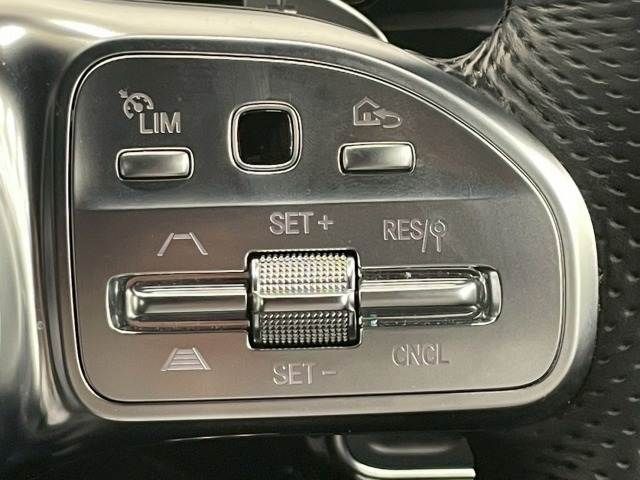 MERCEDES BENZ CLA class