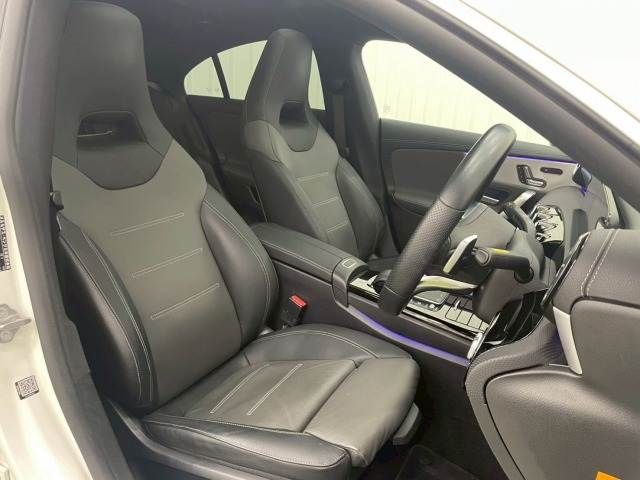 MERCEDES BENZ CLA class