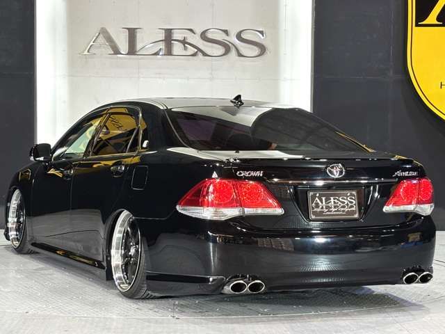 CROWN sedan