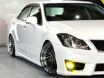 CROWN sedan