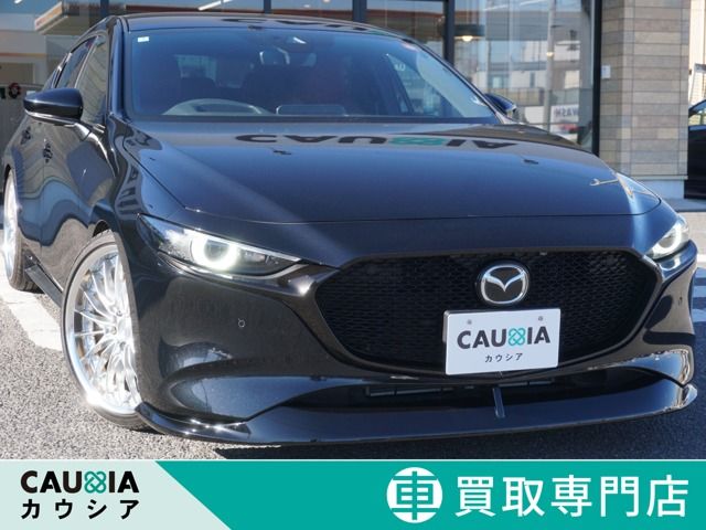 MAZDA3 FASTBACK