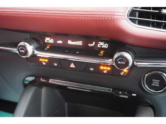 MAZDA3 FASTBACK