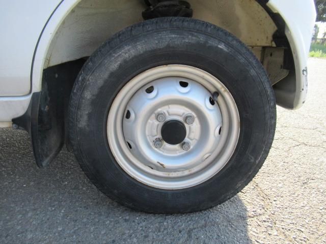 CARRY truck 4WD