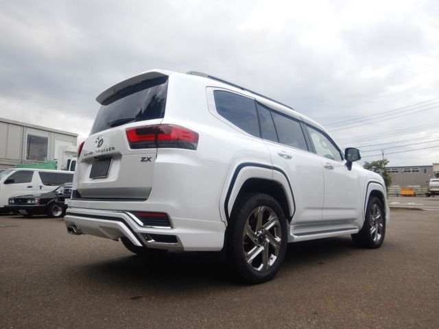 LANDCRUISER wagon