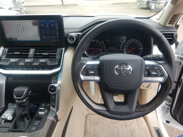 LANDCRUISER wagon