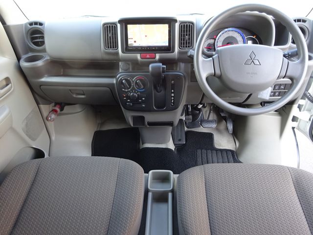MINICAB van