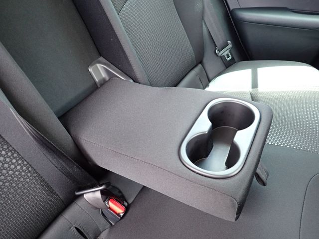 PRIUS 4WD