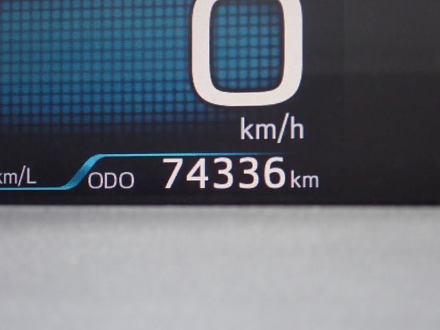 PRIUS 4WD
