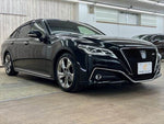 CROWN sedan hybrid