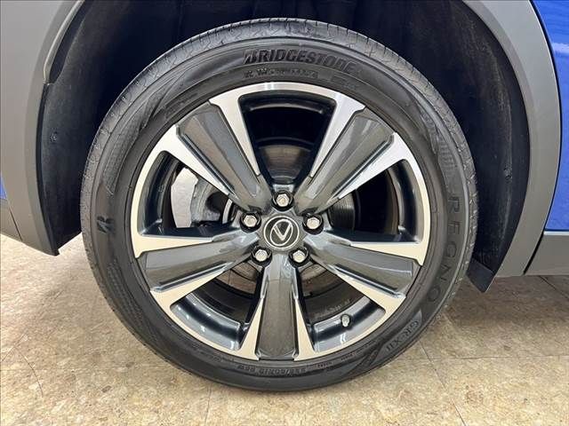 LEXUS UX250h AWD