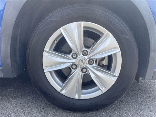 LEXUS UX200