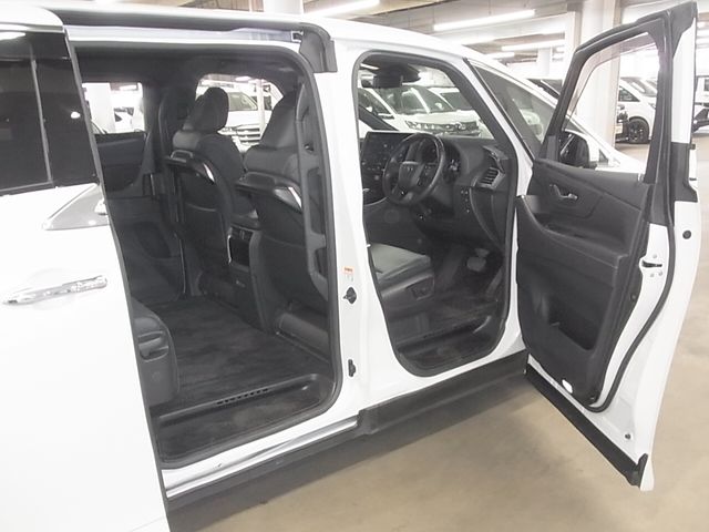 ALPHARD hybrid 4WD