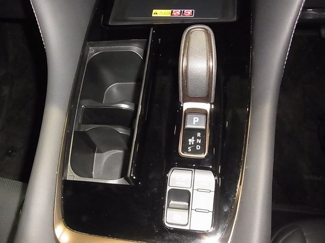 ALPHARD hybrid 4WD