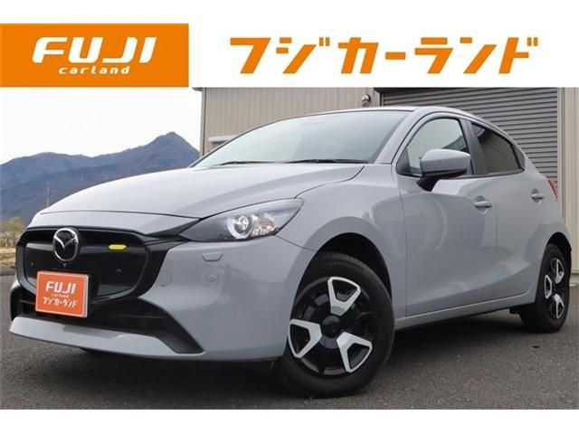 MAZDA2