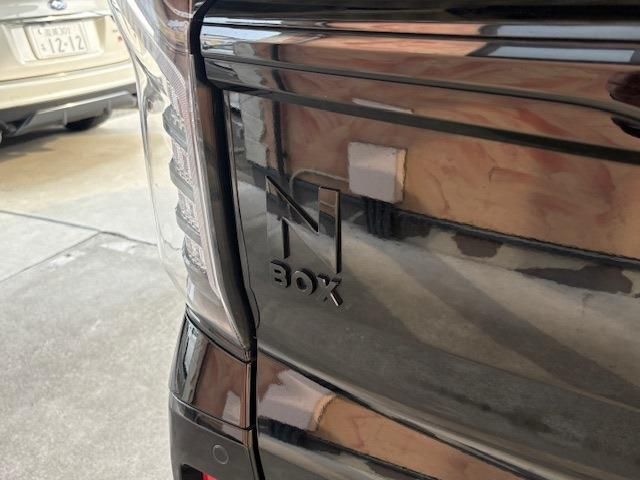 N-BOX CUSTOM