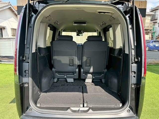 STEPWAGON e:HEV
