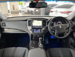 CROWN sedan hybrid