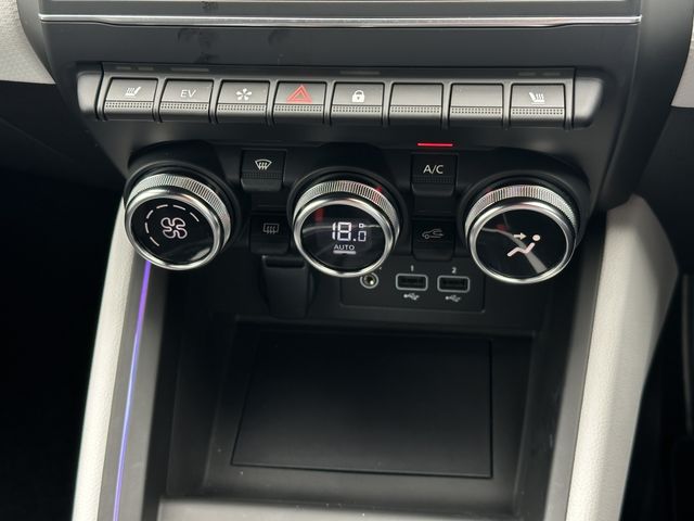 RENAULT LUTECIA