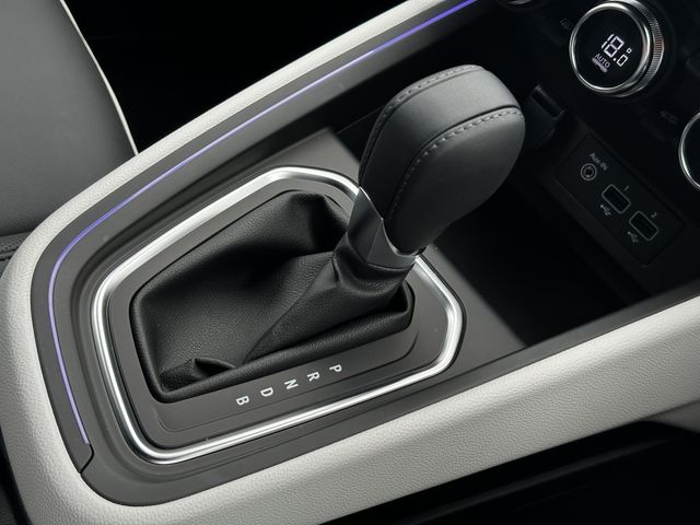 RENAULT LUTECIA