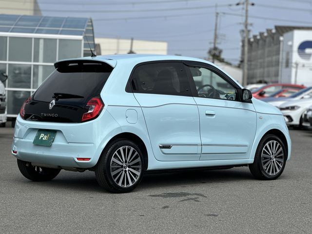 RENAULT TWINGO