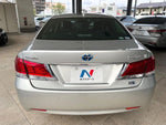 CROWN sedan hybrid