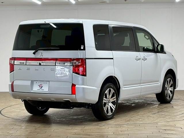 DELICA D:5 4WD