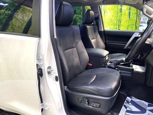 LANDCRUISER PRADO