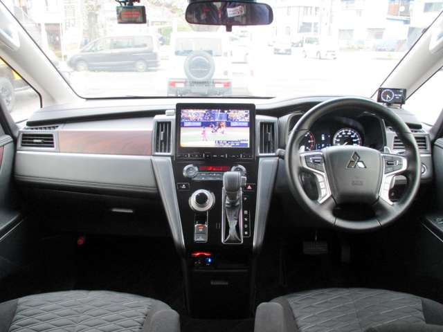 DELICA D:5 4WD