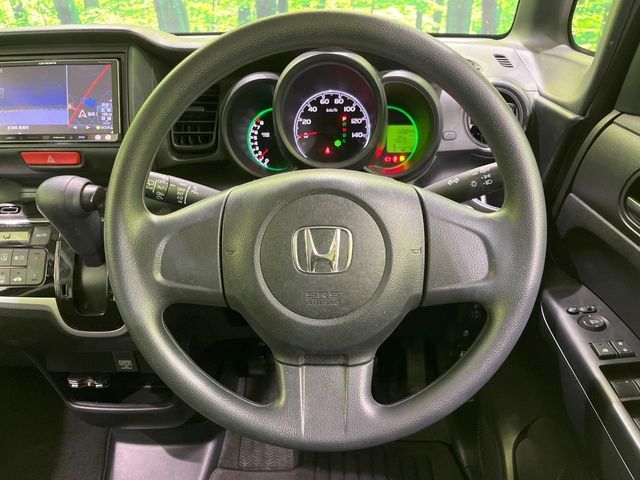 N BOX