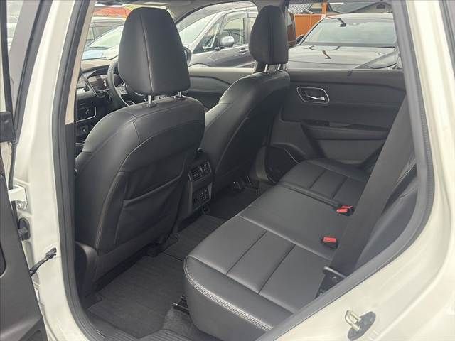 X-TRAIL 2WD