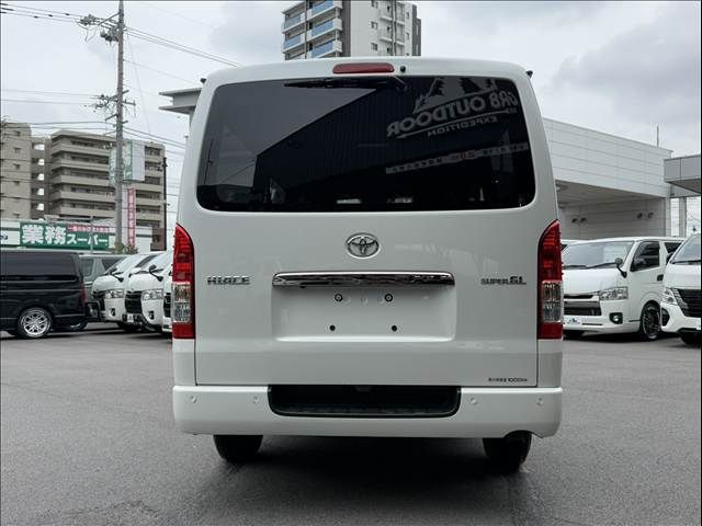 HIACE van 4WD